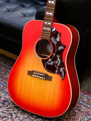 Gibson - Hummingbird Special Acoustic/Electric Guitar - Satin Vintage Cherry Sunburst